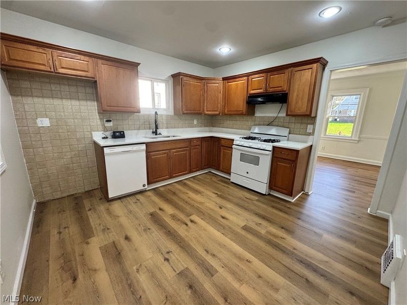 13113 Cranwood Park Boulevard, Garfield Heights, OH 44125 Photo 6