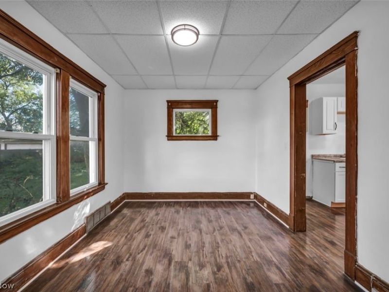 10108 Benham Avenue , Cleveland, OH 44105 Photo 6