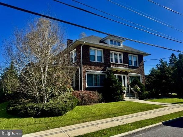 77 N CENTER STREET, FRACKVILLE, PA 17931