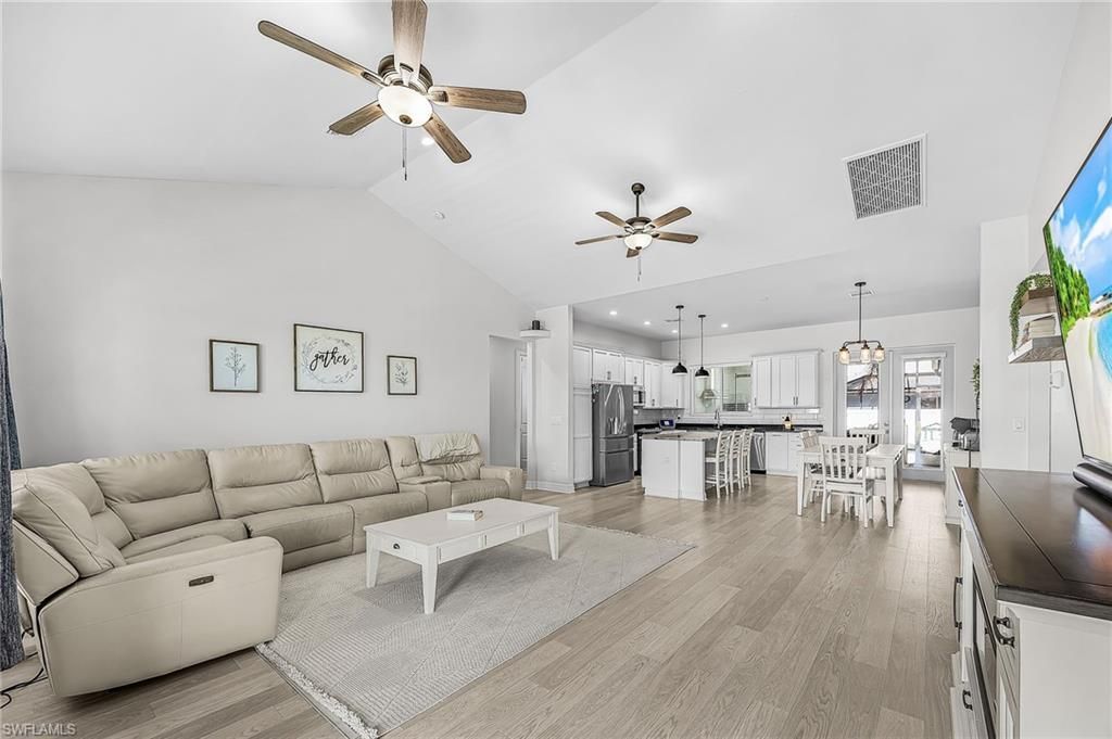 1305 NW 10th Ter, Cape Coral, FL 33993 Photo