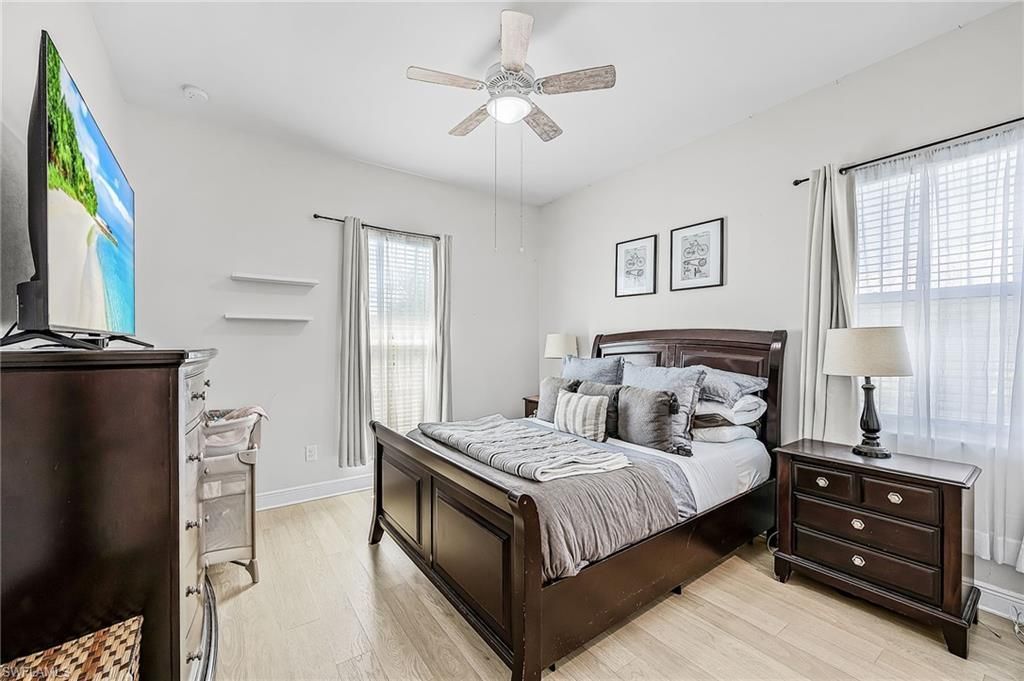 1305 NW 10th Ter, Cape Coral, FL 33993 Photo