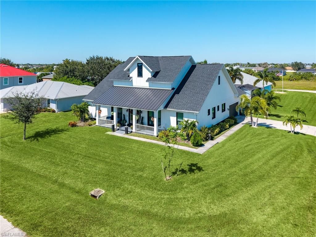 1305 NW 10th Ter, Cape Coral, FL 33993 Photo