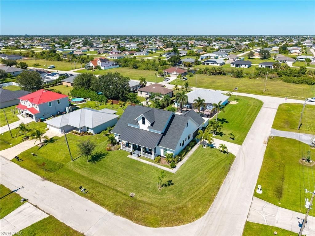 1305 NW 10th Ter, Cape Coral, FL 33993 Photo