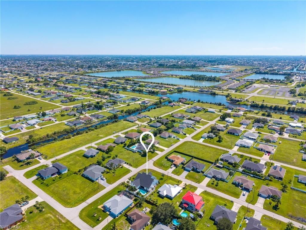 1305 NW 10th Ter, Cape Coral, FL 33993 Photo