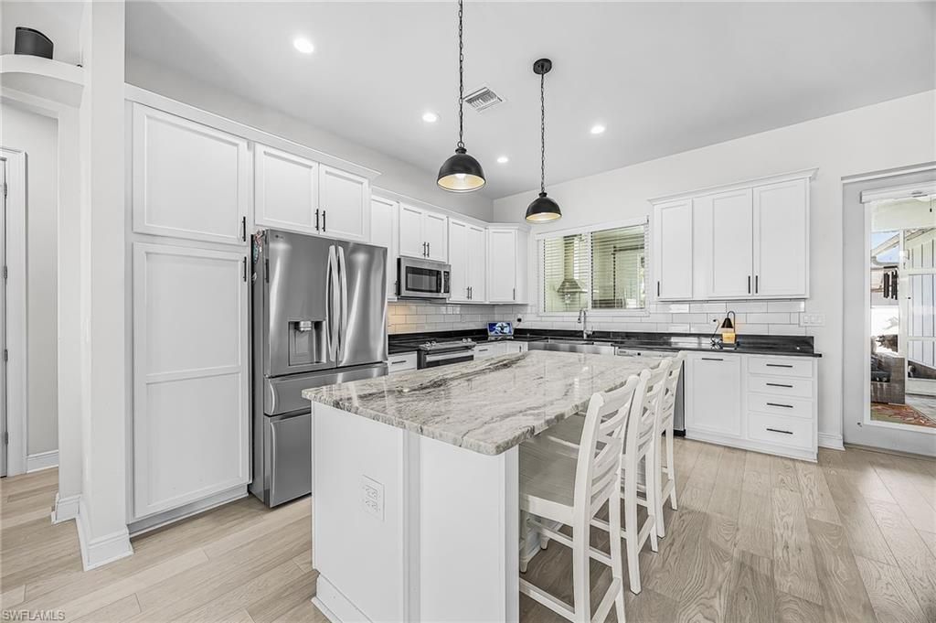 1305 NW 10th Ter, Cape Coral, FL 33993 Photo