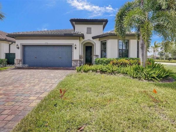 8324 Catria Ln , Lake Worth, FL 33467