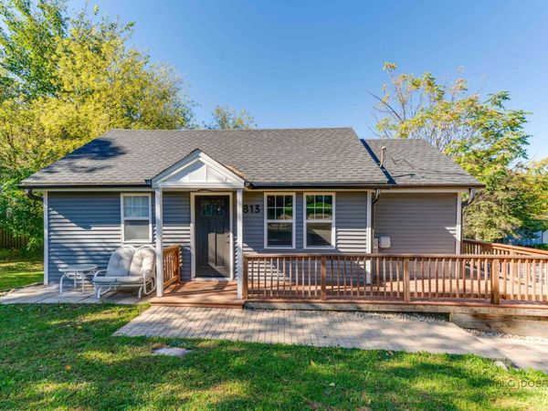 3813 Eastway Drive , Island Lake, IL 60042