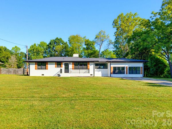 1325 Armstrong Road , Belmont, NC 28012