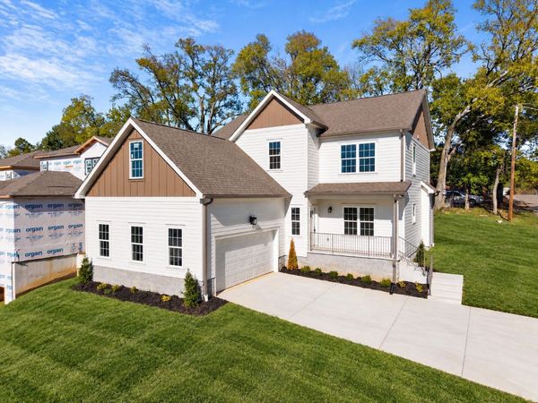 2401 Grover St , Nashville, TN 37207