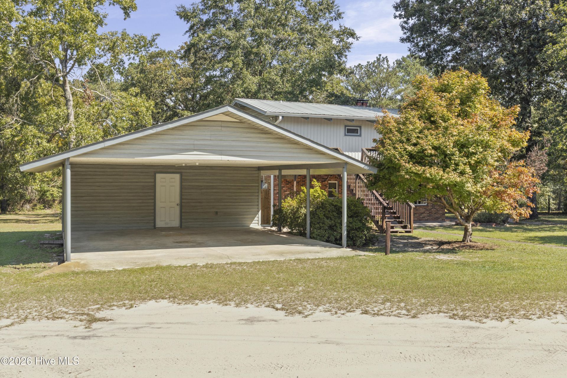 1006 Fairway Farm Road Photo 24