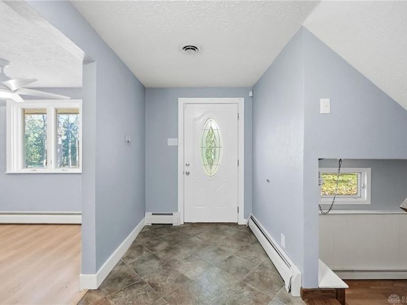 9303 Taylorsville Road, Dayton, OH 45424 Photo 14