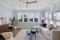402 Sumter Street photo 4