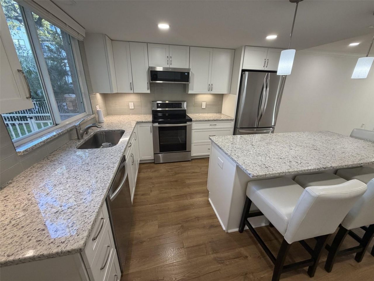 648 Cohen Way, Unit 648, Sarasota, FL 34236 Photo