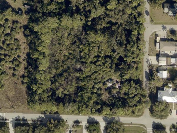 . N NEW YORK AVENUE , ENGLEWOOD, FL 34223