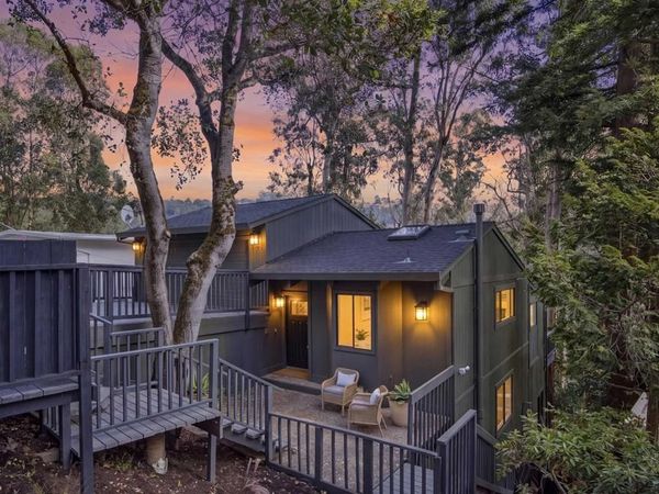7099 Pinehaven Road, Oakland, CA 94611
