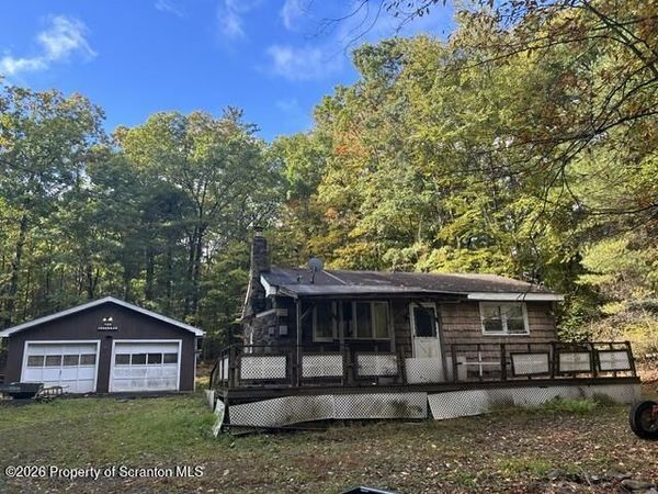 132 Spencer Road , Dingmans Ferry, PA 18328