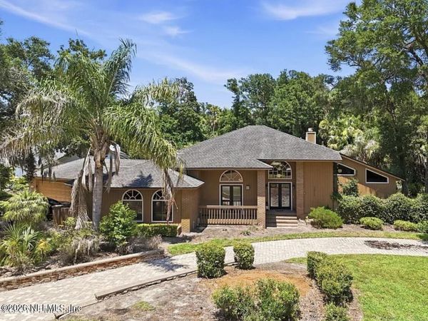 1978 BRISTA DE MAR Circle, Atlantic Beach, FL 32233