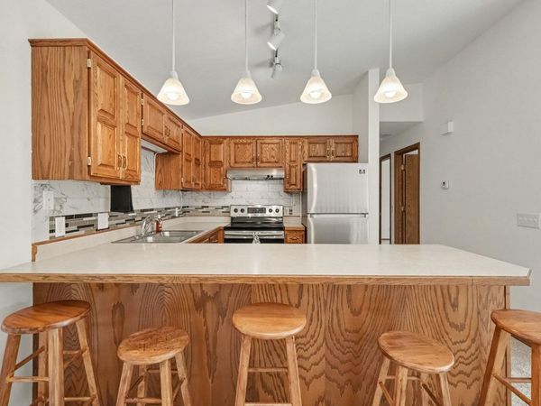 11121 Edgewood Circle N, Champlin, MN 55316