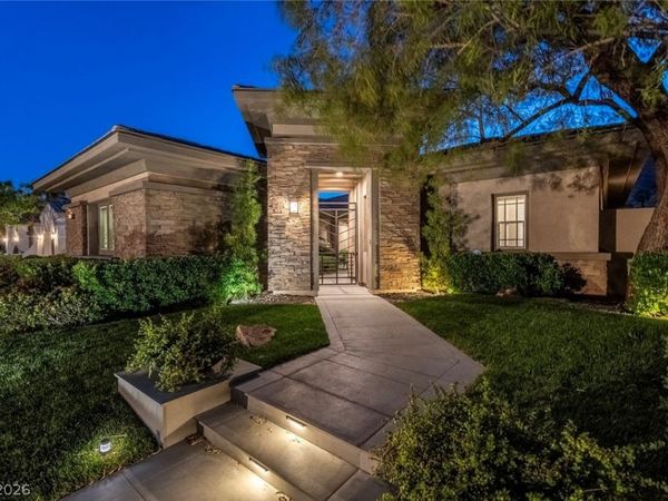 2797 Turtle Head Peak Dr Drive, Las Vegas, NV 89135