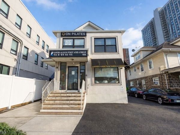 1618 Parker Ave, Fort Lee, NJ 07024
