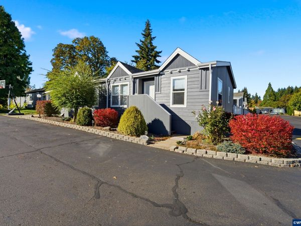 1220 Monmouth St, Independence, OR 97351