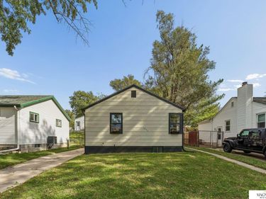 3846 S 15 Street, Lincoln, NE 68502
