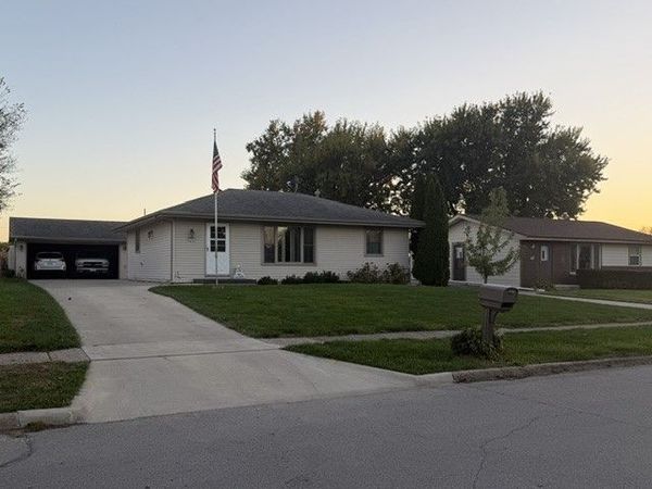 1907 Southgate Drive, Perry, IA 50220
