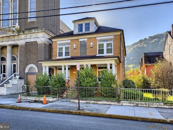 606 MAPLE AVENUE , JOHNSTOWN, PA 15901