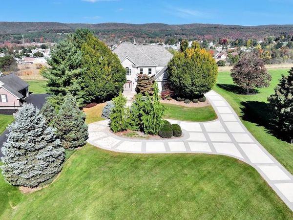 3010 RIDGEVIEW DRIVE , ORWIGSBURG, PA 17961