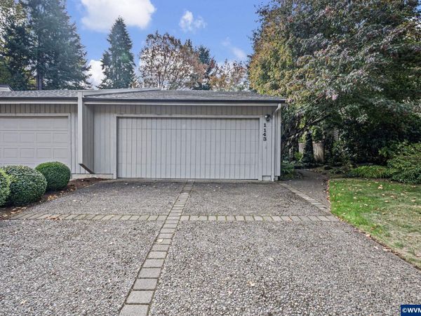 1143 Cayuse Cir SE, Salem, OR 97306