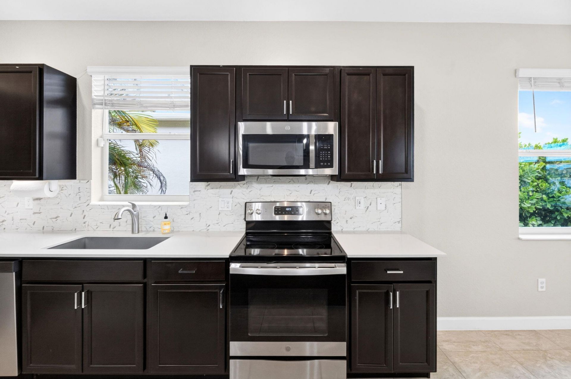 8410 NW Greenbank Circle, Port Saint Lucie, FL 34987 Photo