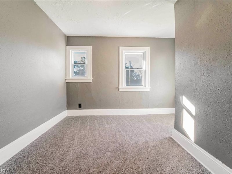 19401 Meredith Avenue, Euclid, OH 44119 Photo 22