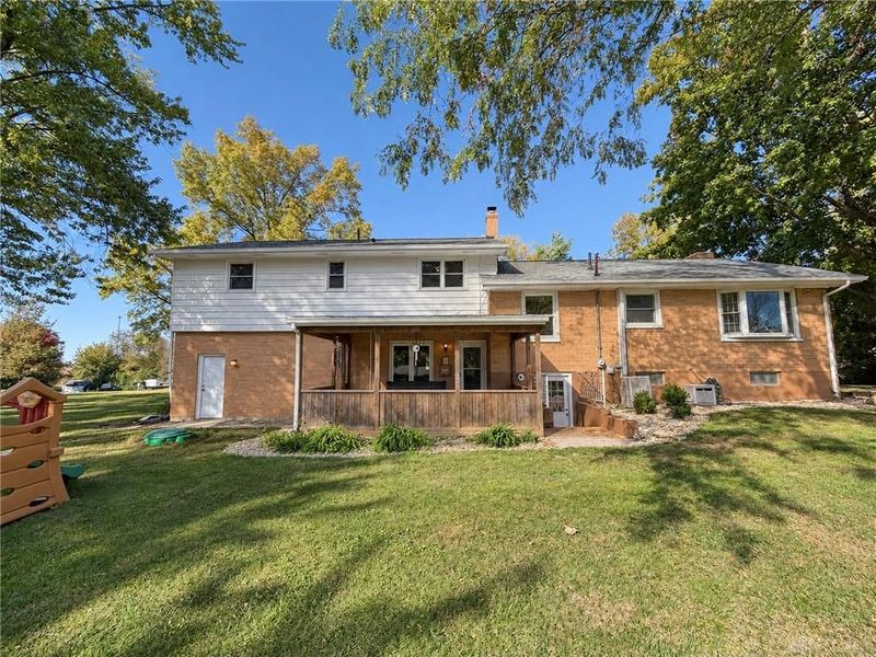 1060 Springbrook Lane, Piqua, OH 45356 Photo 16