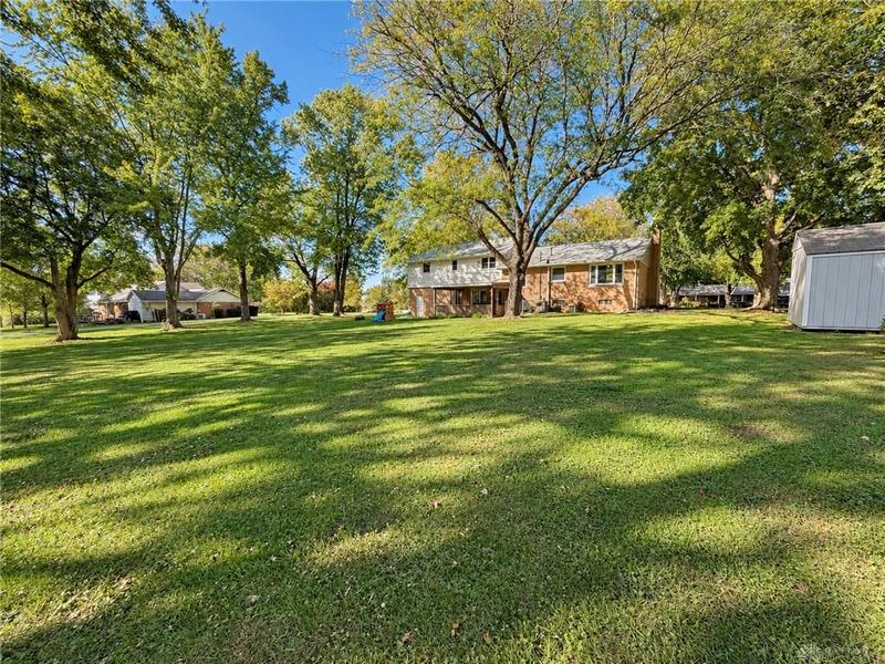 1060 Springbrook Lane, Piqua, OH 45356 Photo 45