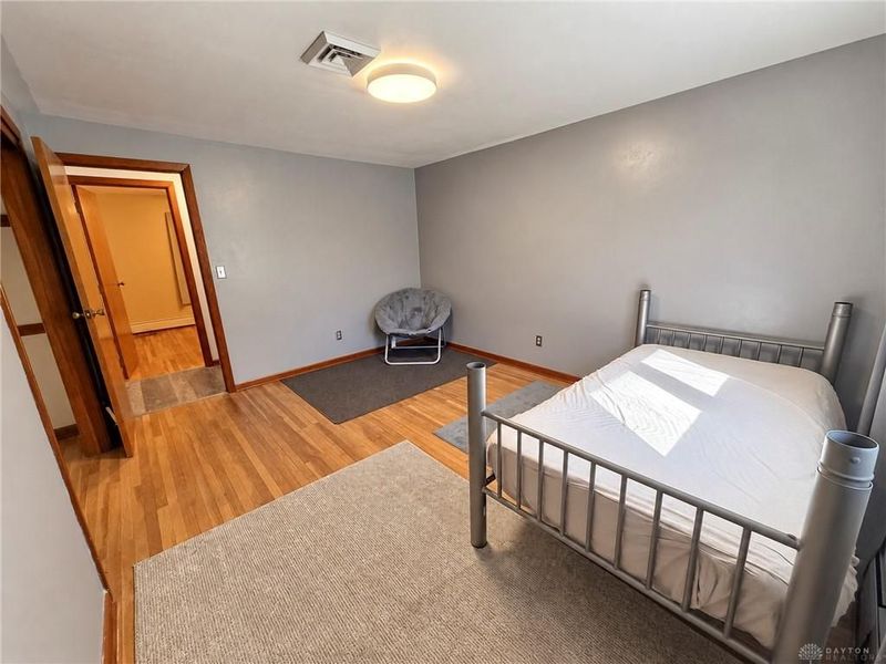1060 Springbrook Lane, Piqua, OH 45356 Photo 9