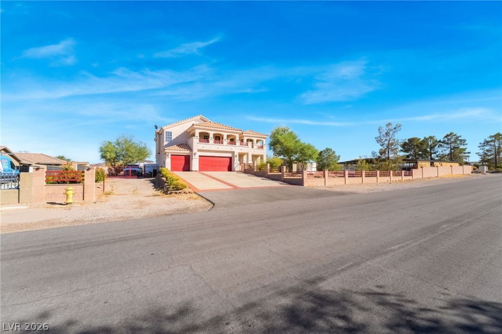 607 Emden Street , Henderson, NV 89015