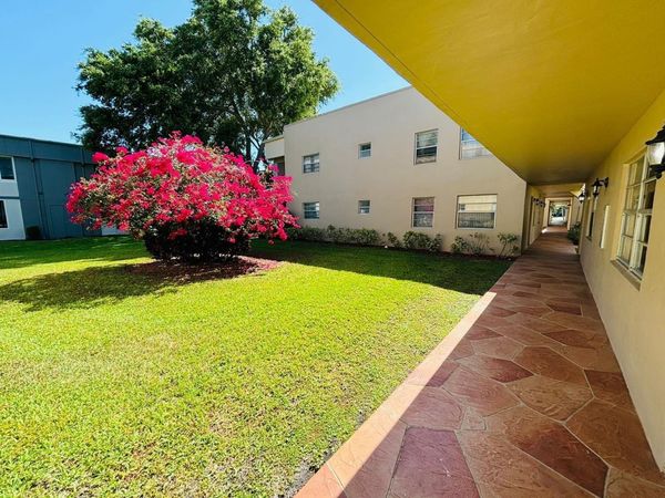 831 NORMANDY R, Unit 831, Delray Beach, FL 33484