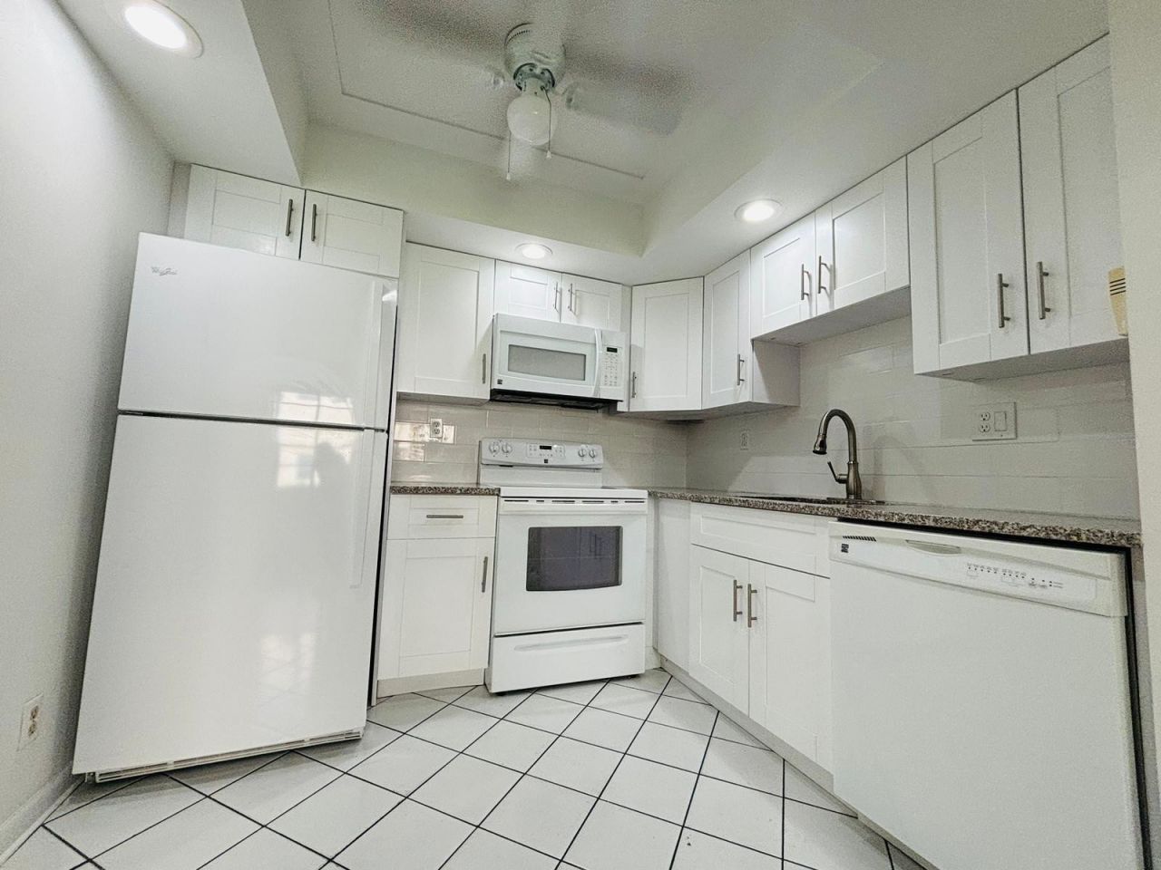 831 Normandy R, Unit 831, Delray Beach, FL 33484 Photo