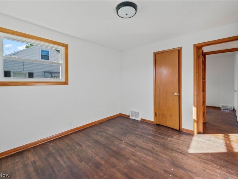 1427 E Broad, Louisville, OH 44641 Photo 18