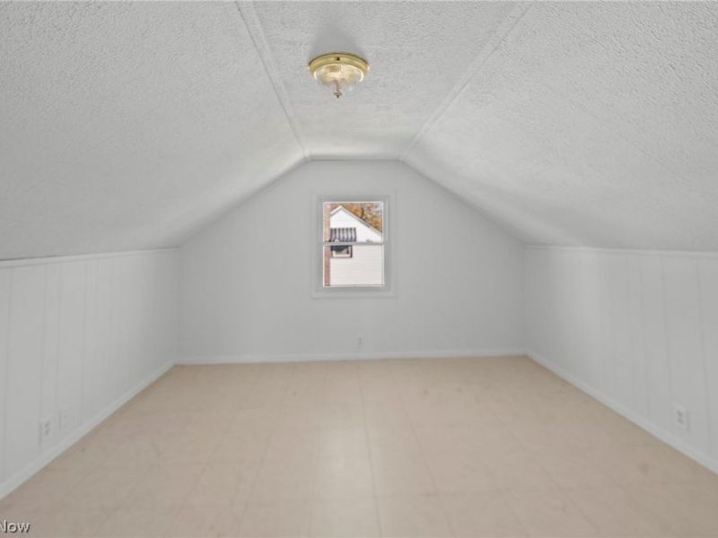 1427 E Broad, Louisville, OH 44641 Photo 9