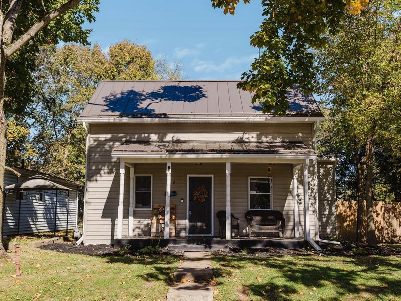552 E Franklin Street , Circleville, OH 43113 Photo 1