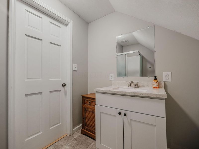 552 E Franklin Street , Circleville, OH 43113 Photo 29