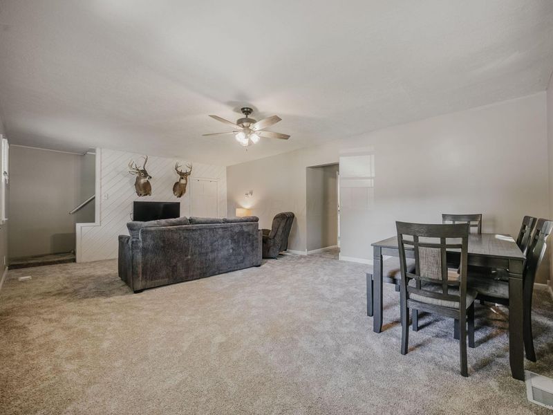 552 E Franklin Street , Circleville, OH 43113 Photo 7