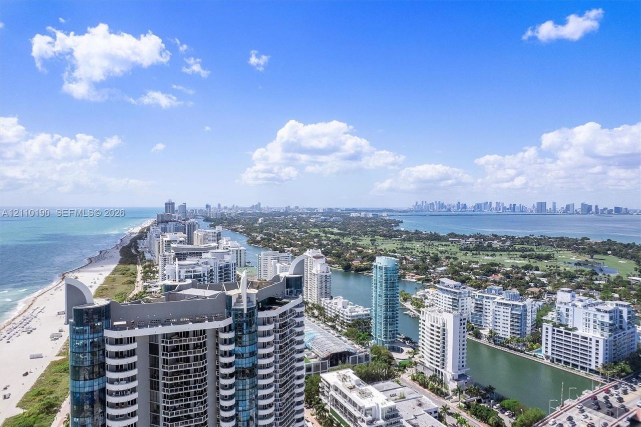 6365 Collins Ave , Unit 4307, Miami Beach, FL 33141 Photo