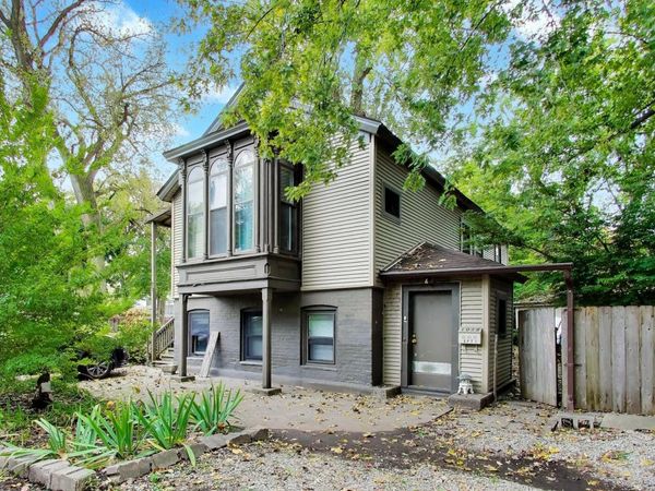 1038 Custer Avenue, Evanston, IL 60202