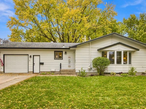 1911 18th Street S, Moorhead, MN 56560