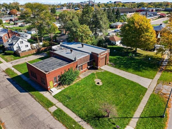 27113 W Outer Drive W, Ecorse, MI 48229