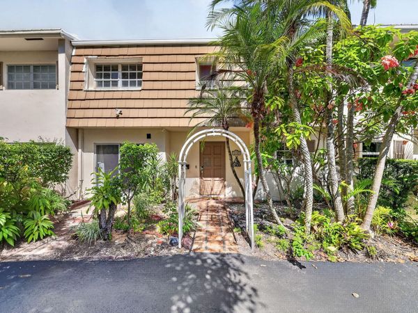 3107 N Palm Aire Drive, Pompano Beach, FL 33069