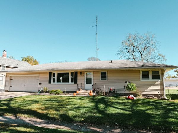 219 N Mason Avenue , Amboy, IL 61310