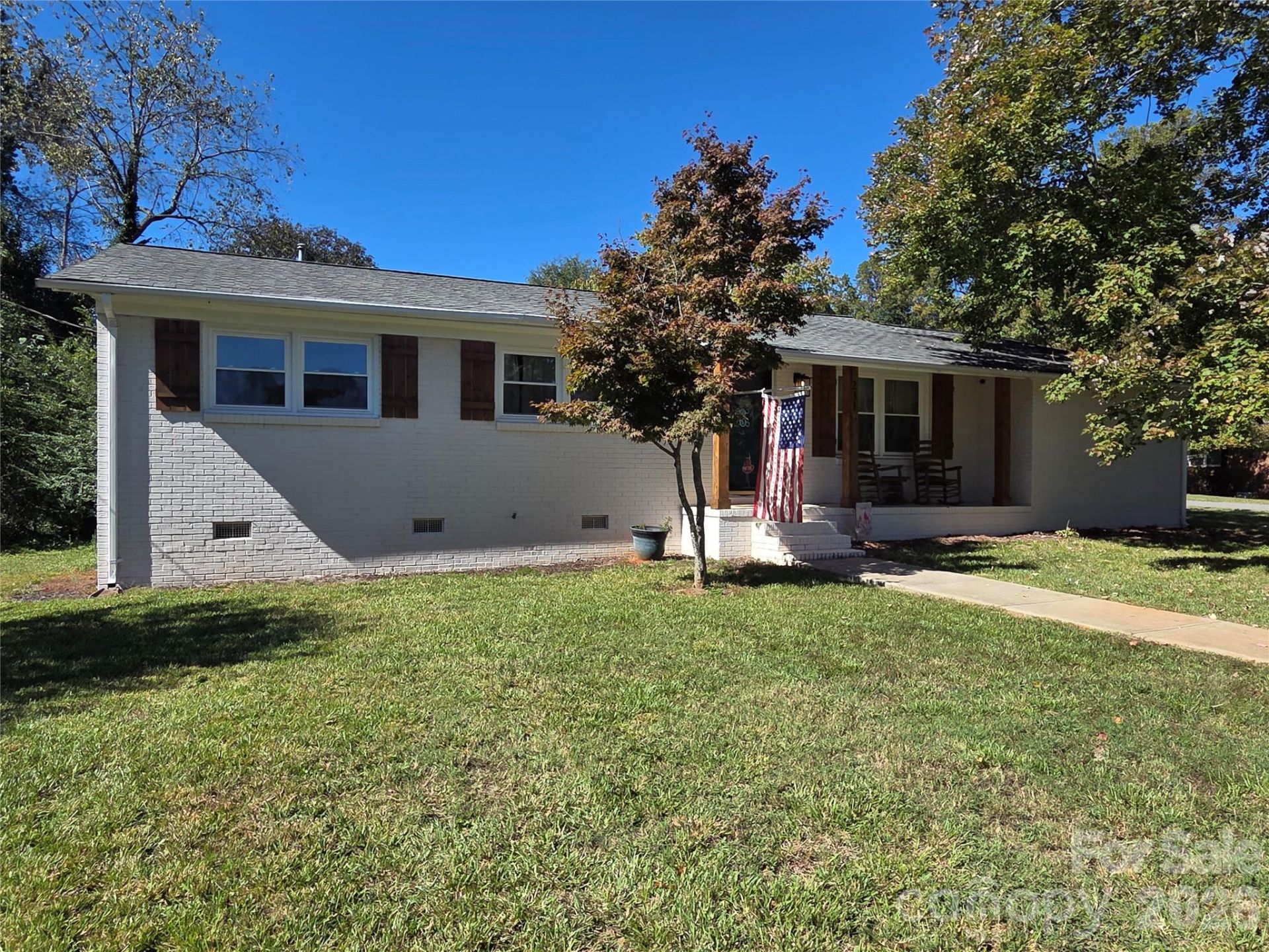 231 Oaklawn Drive , Lowell, NC 28098 Main Photo